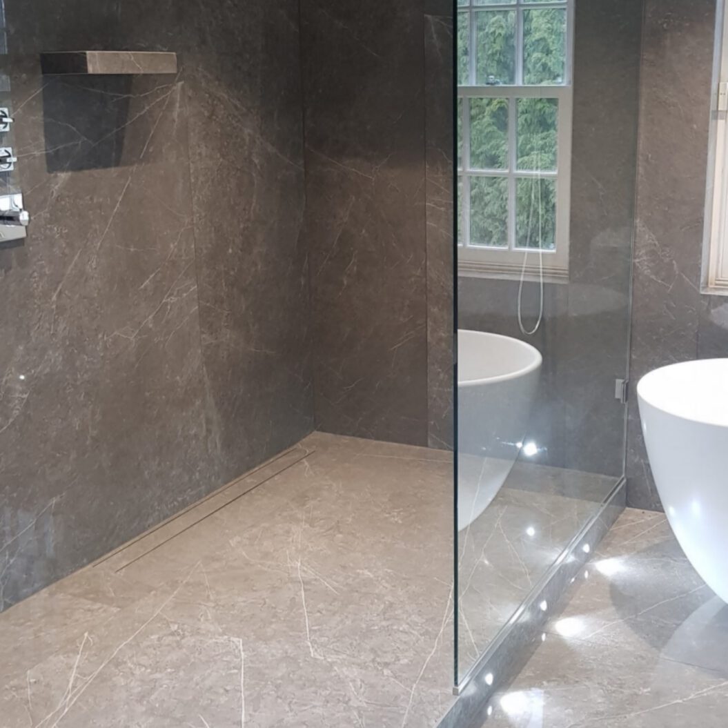 Sleek bathroom with granite walls